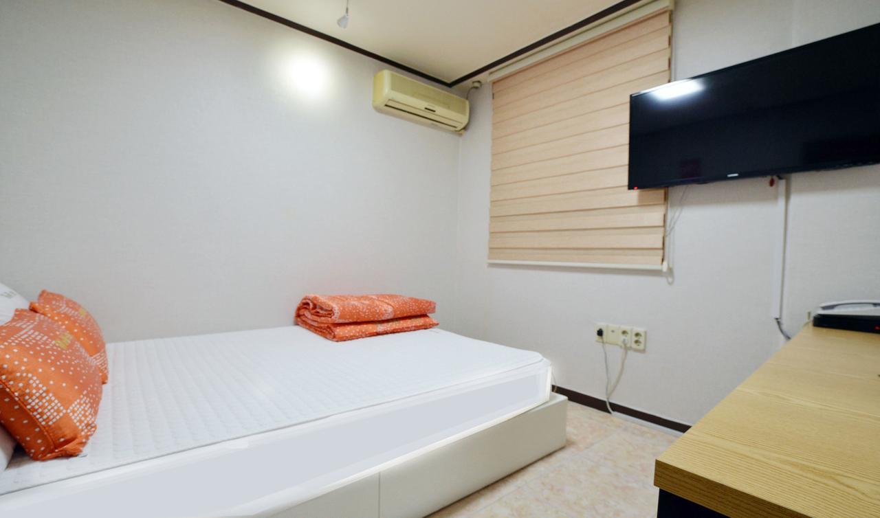 Wow Motel ปูซาน ภายนอก รูปภาพ
